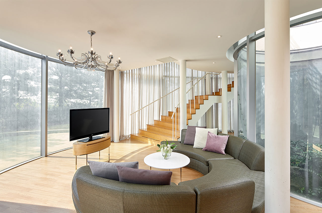  Jeju Art Villas Block B, Dominique Perrault 74 pyeong - A room suitable for 6 guests with an entrance on the second floor
