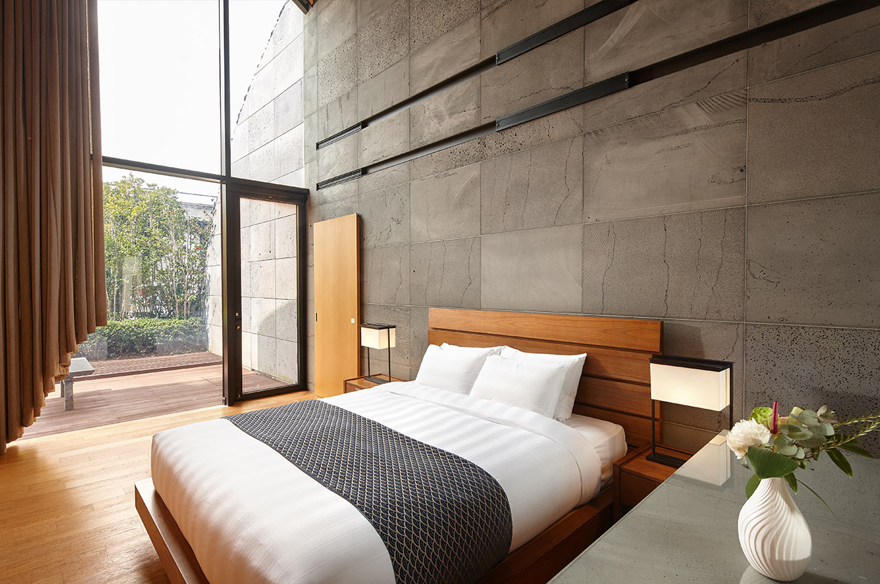 Jeju Art Villas Block D Kengo Kuma 63 pyeong - A two-story room suitable for accommodating up to 4 guests, offering a view of the Jungmun Sea.